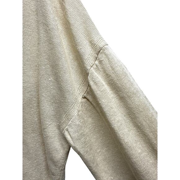 Banana Republic Cream Sweater - Picture 3 of 9